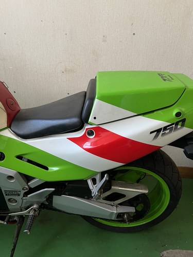 1990 Kawasaki ZXR 750 H2 Stinger Godier Genoud In vendita (immagine 23 di 48)