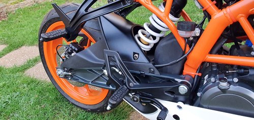 2015 KTM RC390 Te koop (foto 38 van 56)