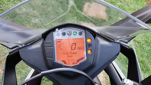 2015 KTM RC390 Te koop (foto 19 van 56)