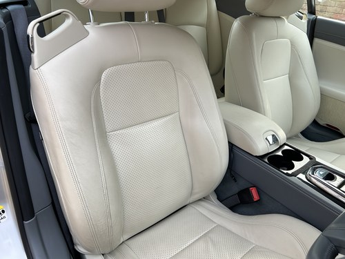 2011 Jaguar XK Portfolio 5.0L Coupe In vendita (immagine 87 di 318)