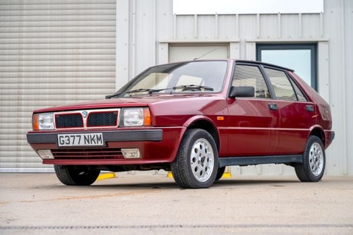 1989 Lancia Delta HF 1.6 Turbo En venta (imagen 2 de 215)