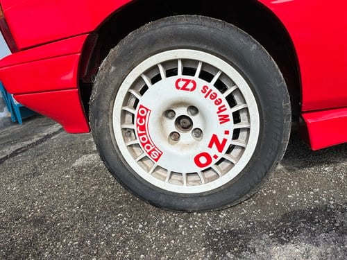 1990 Lancia Delta HF Integrale 16v zum Verkauf (Bild 26 von 149)