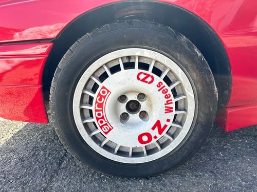 1990 Lancia Delta HF Integrale 16v zum Verkauf (Bild 28 von 149)