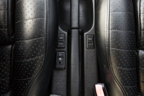 1992 Lancia Delta Integrale Evo 1 à vendre (picture 32 of 159)