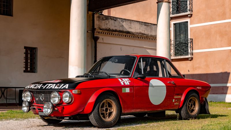1970 Lancia Fulvia Coupé Rallye 1.6 HF “Fanalone” Series 1 For Sale (picture 1 of 114)