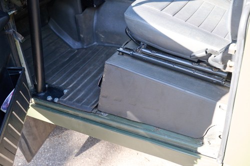 1999 Land Rover Defender 90 Remus Wolf Winter Water till salu (bild 64 av 148)