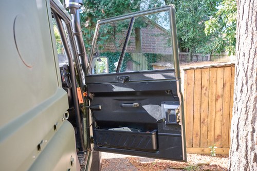 1999 Land Rover Defender 90 Remus Wolf Winter Water till salu (bild 32 av 148)
