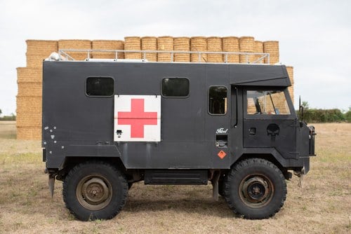 1977 Land Rover 101 Forward Control Ambulance Camper Conversion zum Verkauf (Bild 8 von 239)