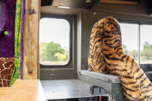 1977 Land Rover 101 Forward Control Ambulance Camper Conversion zum Verkauf (Bild 40 von 239)