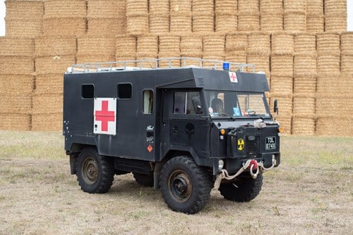 1977 Land Rover 101 Forward Control Ambulance Camper Conversion zum Verkauf (Bild 24 von 239)