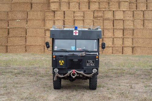 1977 Land Rover 101 Forward Control Ambulance Camper Conversion zum Verkauf (Bild 17 von 239)
