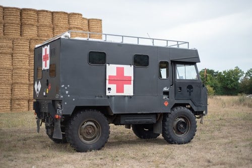 1977 Land Rover 101 Forward Control Ambulance Camper Conversion zum Verkauf (Bild 23 von 239)