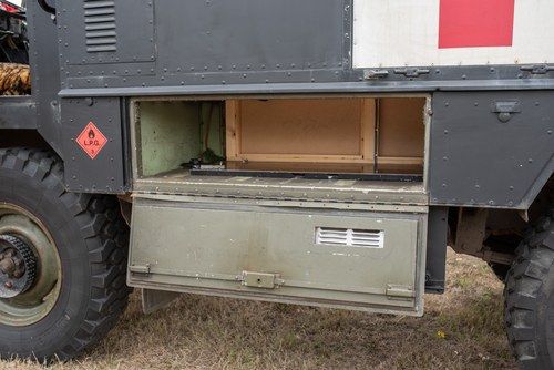 1977 Land Rover 101 Forward Control Ambulance Camper Conversion zum Verkauf (Bild 163 von 239)