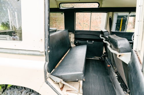 1969 Land Rover Series IIA 109” LHD à venda (imagem 65 de 186)