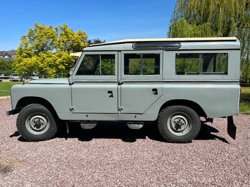 1959 Land Rover Series II 109" zum Verkauf (Bild 9 von 123)