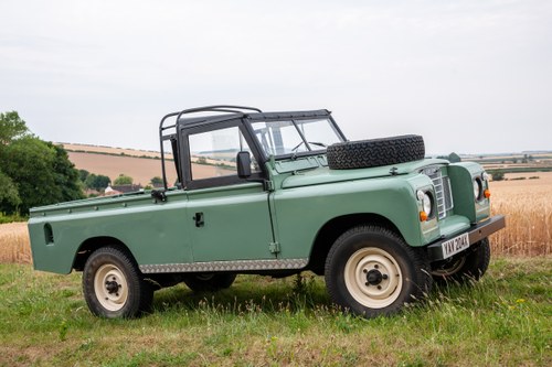 1982 Land Rover Series III 109 pick-up LWB à vendre (picture 2 of 159)