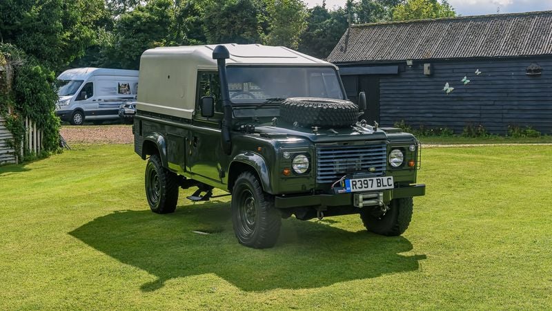 1998 Land Rover Defender 110 Utility Wolf For Sale (picture 1 of 103)