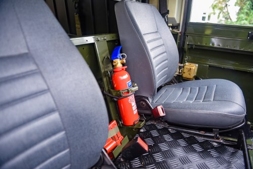 1998 Land Rover Defender 110 Utility Wolf à venda (imagem 24 de 102)