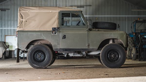 1969 Land Rover 2a (3.9 V8 auto custom) For Sale (picture :index of 15)