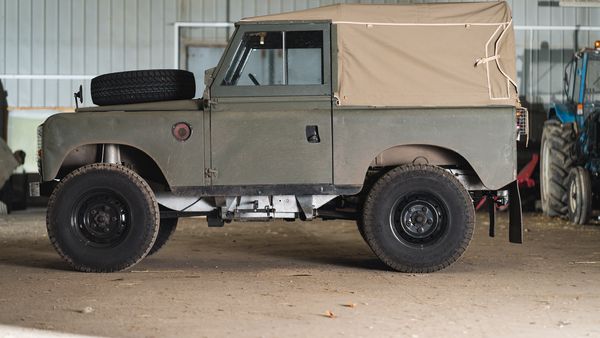 1969 Land Rover 2a (3.9 V8 auto custom) For Sale (picture :index of 5)