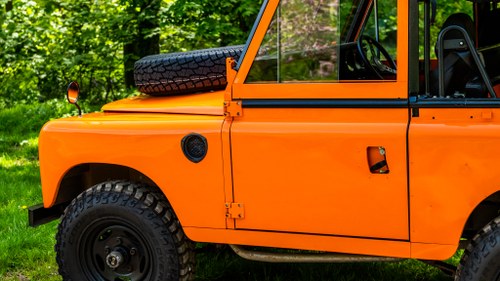 1976 Land Rover Series 3 88” Soft-top à venda (imagem 64 de 126)