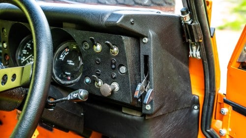 1976 Land Rover Series 3 88” Soft-top à venda (imagem 18 de 126)