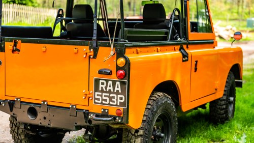 1976 Land Rover Series 3 88” Soft-top à venda (imagem 87 de 126)