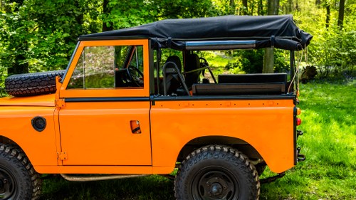 1976 Land Rover Series 3 88” Soft-top à venda (imagem 62 de 126)