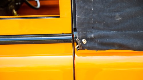 1976 Land Rover Series 3 88” Soft-top à venda (imagem 54 de 126)