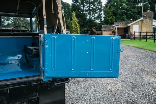 1981 Land Rover Series III 88" For Sale (picture 28 of 119)