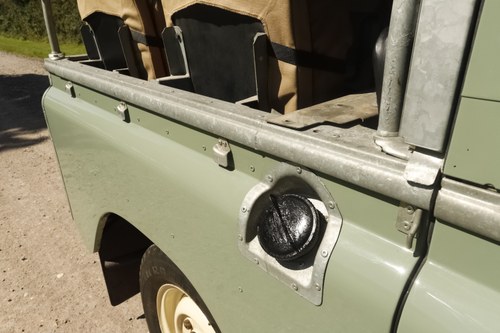 1982 Land Rover Series III 88” 4CYL For Sale (picture 120 of 186)