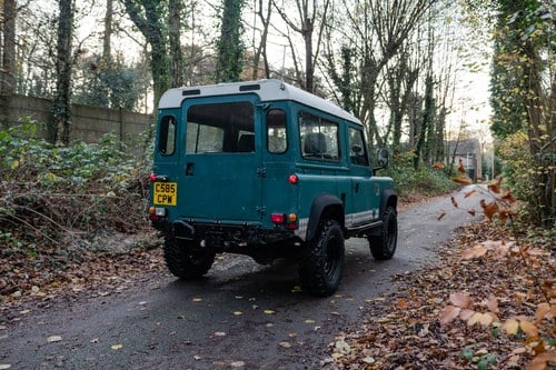 1986 Land Rover 90 3.9-litre V8 For Sale (picture 2 of 177)