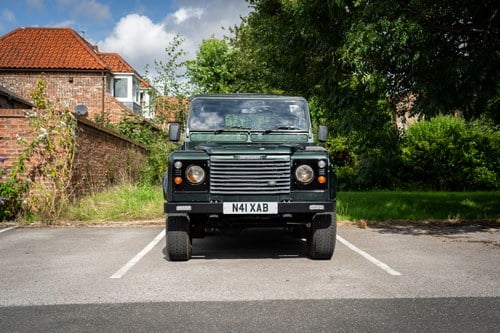 1995 Land Rover Defender 90 TDi For Sale (picture 2 of 137)