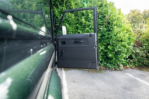 1995 Land Rover Defender 90 TDi For Sale (picture 39 of 137)