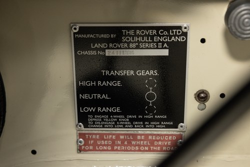 1966 Land Rover Series II 88” In vendita (immagine 48 di 88)