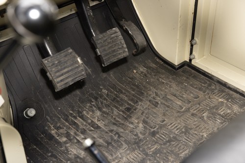 1966 Land Rover Series II 88” In vendita (immagine 46 di 88)