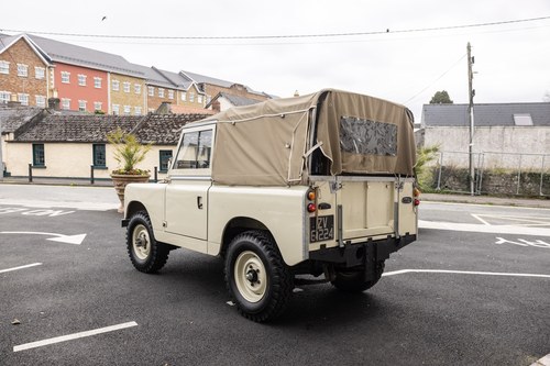 1966 Land Rover Series II 88” In vendita (immagine 6 di 88)