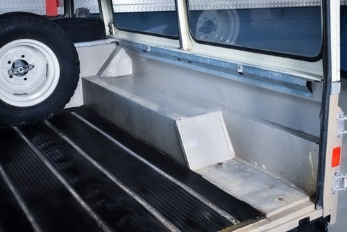 1987 Land Rover Santana 2.5 DL LHD à venda (imagem 42 de 71)