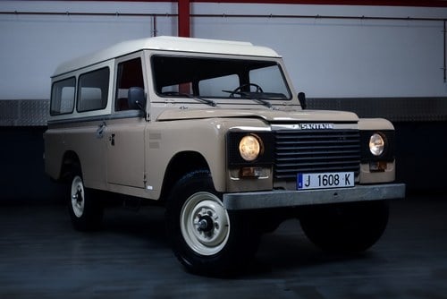 1987 Land Rover Santana 2.5 DL LHD à venda (imagem 13 de 71)