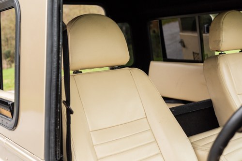 1996 Land Rover Defender 90 County 300TDI Te koop (foto 86 van 213)