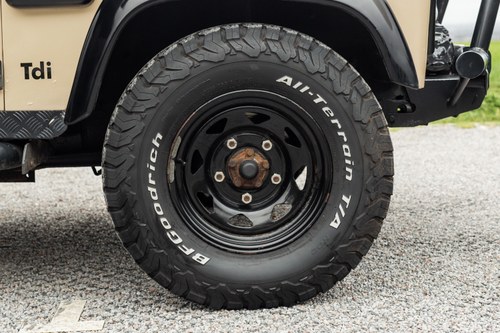 1996 Land Rover Defender 90 County 300TDI Te koop (foto 37 van 213)