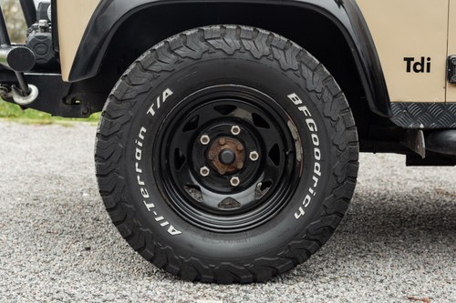 1996 Land Rover Defender 90 County 300TDI Te koop (foto 38 van 213)