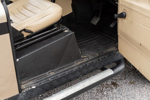 1996 Land Rover Defender 90 County 300TDI Te koop (foto 67 van 213)