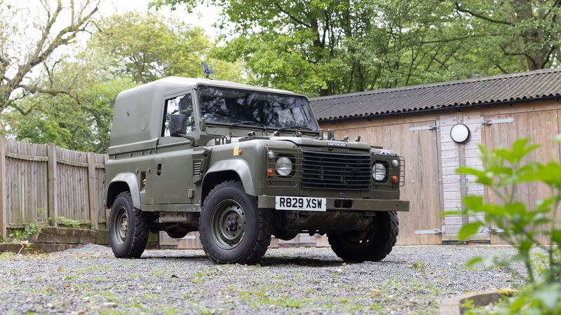 1998 Land Rover Defender 90 Wolf Hard Top FFR For Sale (picture 1 of 198)