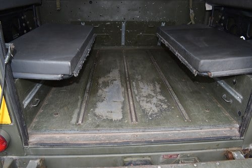 1998 Land Rover 90 Defender Wolf Te koop (foto 44 van 121)