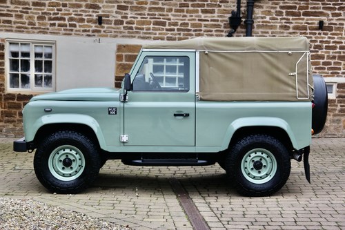 2009 Land Rover Defender 90 In vendita (immagine 3 di 132)