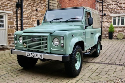 2009 Land Rover Defender 90 In vendita (immagine 20 di 132)