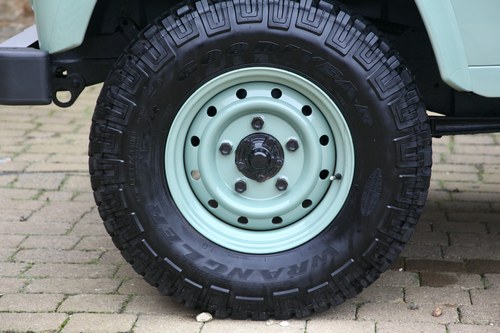 2009 Land Rover Defender 90 In vendita (immagine 35 di 132)