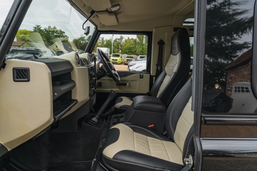 2015 Land Rover Defender 2.2TDCi Autobiography In vendita (immagine 12 di 47)