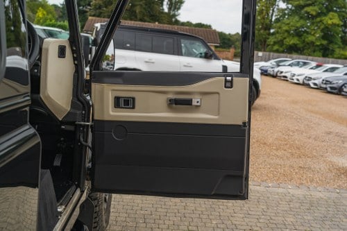 2015 Land Rover Defender 2.2TDCi Autobiography In vendita (immagine 16 di 47)